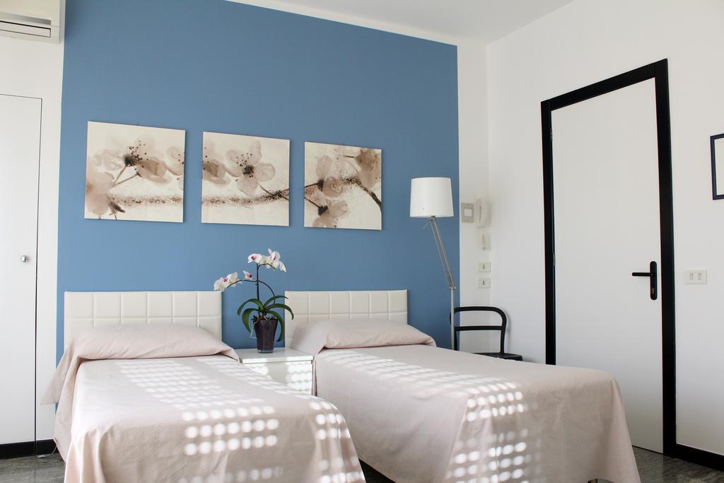 Triple Room Terrace