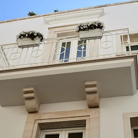 Iulius Suite & Spa-3
